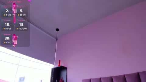 violet online show from 10.27.25