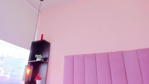 violet online show from 11.12.25