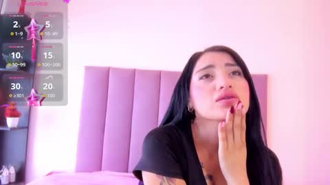 violet online show from 11.27.25