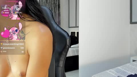 Snapshot of violet_rost chatting on 01.29.25 Violet online show from 01.29.25