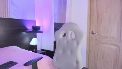 Violeta online show from 01.24.25