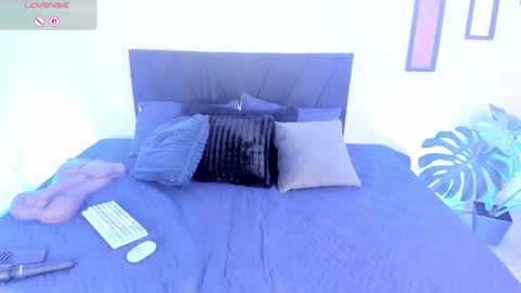 Snapshot of violeta_delavega chatting on 02.26.26 violeta_delavega online show from 02.26.26