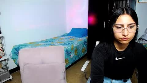 violeta_rouses online show from 02.04.26