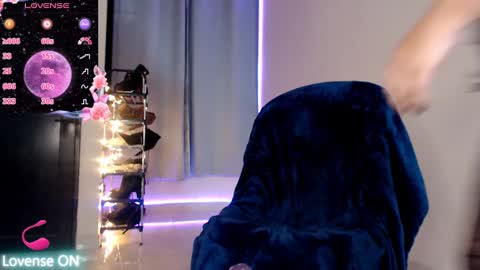 Violetta Morningstar online show from 01.28.25