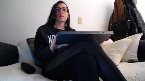 Violeta Gmez online show from 12.22.24