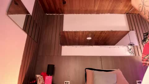 Violet online show from 02.26.26