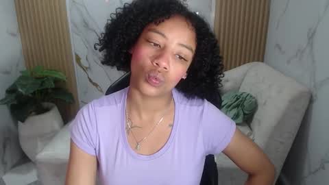 violeth_b online show from 10.16.25