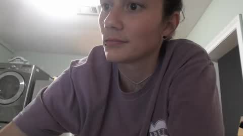 Violet Hooper online show from 02.25.26