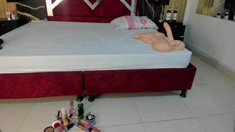 Violet Rose online show from 12.17.25