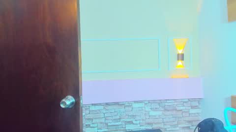 Snapshot of violetsmith7 chatting on 12.16.24 violetsmith online show from 12.16.24