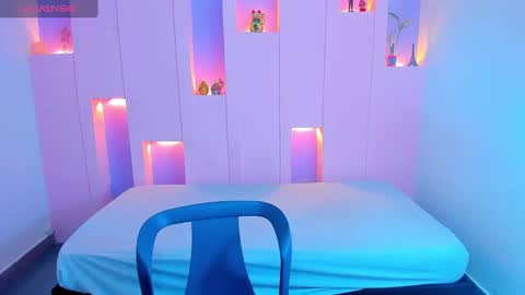 Snapshot of violetsmith7 chatting on 01.09.25 violetsmith online show from 01.09.25