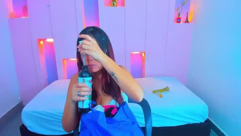 Snapshot of violetsmith7 chatting on 01.13.25 violetsmith online show from 01.13.25