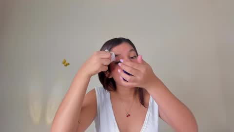 violett_24_ online show from 10.23.25