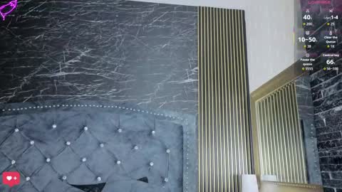 Snapshot of violett__golden chatting on 09.22.25 ViolettGolden online show from 09.22.25