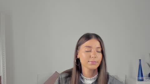 violetta_finch online show from 02.06.25