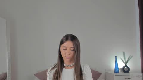 violetta_finch online show from 02.17.25