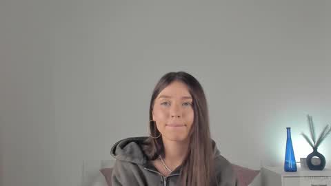 violetta_finch online show from 03.01.25