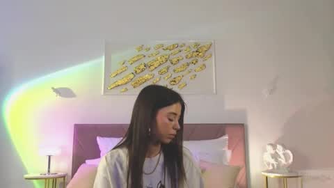 violetta_finch online show from 12.16.25