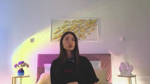 violetta_finch online show from 06.11.26