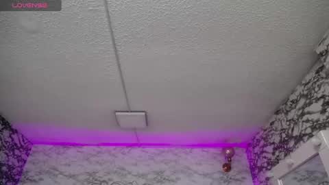 Violetta  online show from 02.11.25