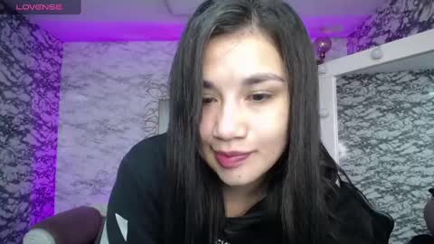 Violetta  online show from 02.13.25