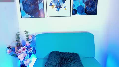 Snapshot of violetta_tss chatting on 09.29.25 Princess Violet Valerious Follow me IGX violetvalerious online show from 09.29.25