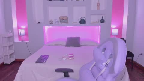 ViolettaBaker online show from 01.23.25