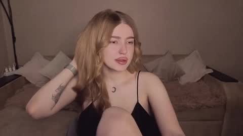 ViolettaOtis online show from 05.11.26