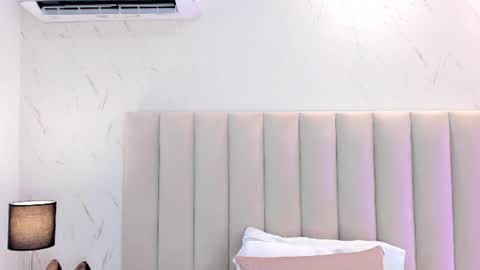 Snapshot of violettarousee chatting on 07.17.26 violettarousee online show from 07.17.26