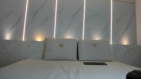 Snapshot of violette_rave chatting on 11.29.25 online show from 11.29.25