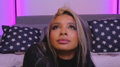 Violet online show from 02.23.25