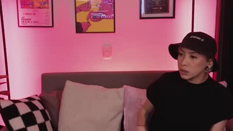 Violet online show from 11.11.25