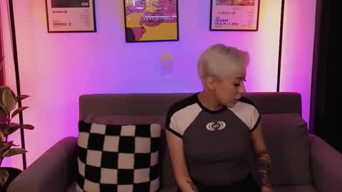 Violet online show from 02.25.26