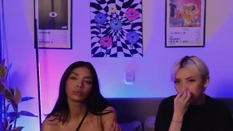 Snapshot of violettgrey_ chatting on 07.02.26 Violet online show from 07.02.26