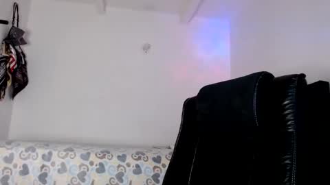  Violet  online show from 01.07.25