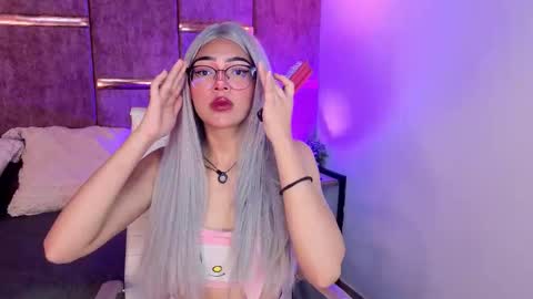 viollettebylyly online show from 09.13.25