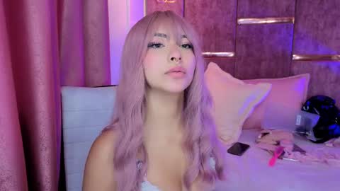 viollettebylyly online show from 09.18.25