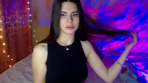 Snapshot of viollinalv chatting on 12.24.24 viollinalv online show from 12.24.24