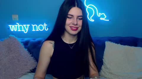 Snapshot of viollinalv chatting on 01.27.25 viollinalv online show from 01.27.25