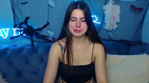 viollinalv online show from 10.31.25