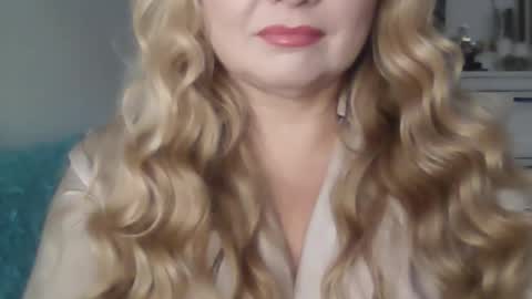 Vionerra online show from 11.21.25