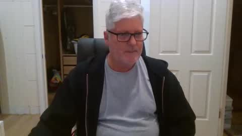 Snapshot of viper654321 chatting on 05.12.26 viper654321 online show from 05.12.26