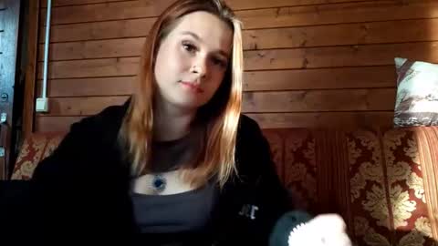 Snapshot of virgiehackney chatting on 10.03.25 Mia online show from 10.03.25