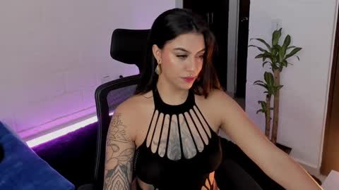 Lu online show from 02.22.25