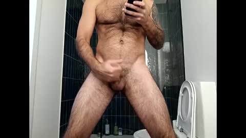 Snapshot of virtualsin114 chatting on 10.22.25 horny guy online show from 10.22.25