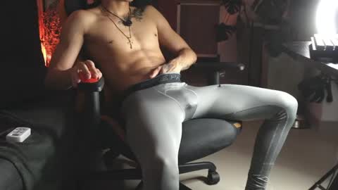 VITO BENZ online show from 04.13.26