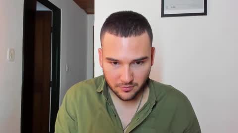 Vito Ferrer online show from 02.18.25