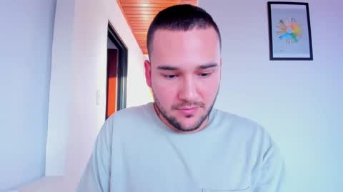 Vito Ferrer online show from 03.10.25