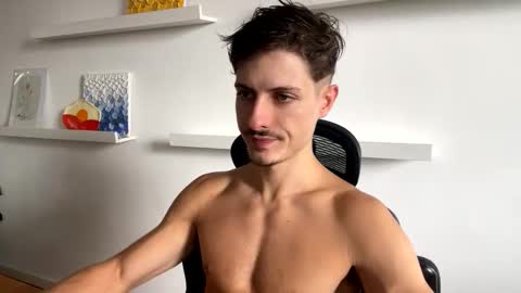 Snapshot of vitoraugustoxxx chatting on 06.11.26 vitoraugustoxxx online show from 06.11.26
