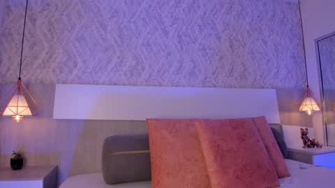 Snapshot of vittoria__rossi chatting on 02.28.26 Vttoria online show from 02.28.26